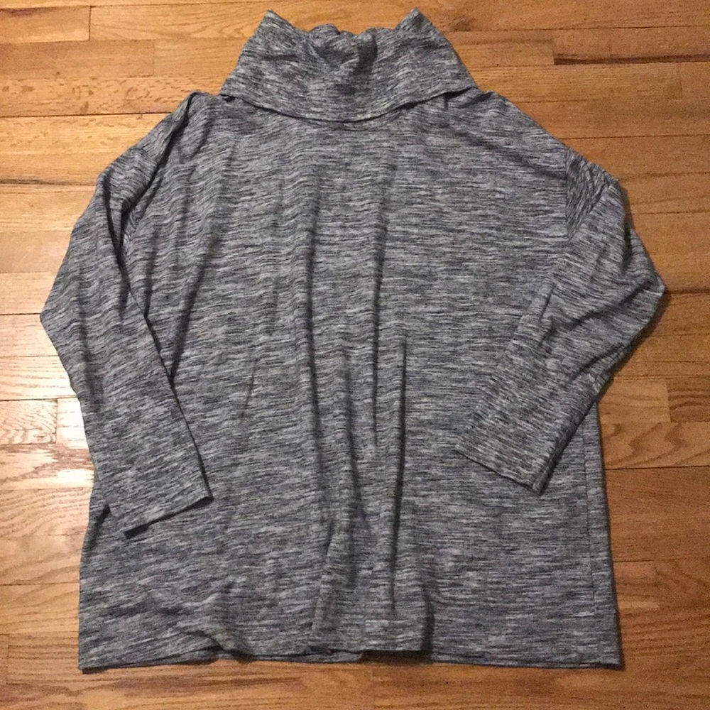 Ava & Viv 2X Gray turtle neck sweatshirt